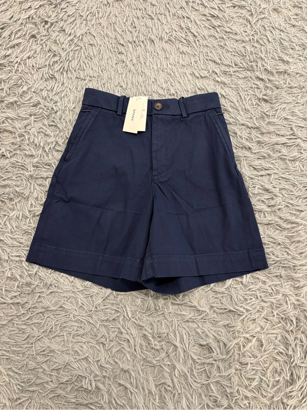 NEW Spanx Womens Timeless Navy Super Smooth Stretch Twill Short 7” XS Minimalist